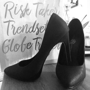 Rock & Republic Black Heels
